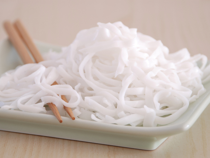 How to Soak and Use Rice Noodles